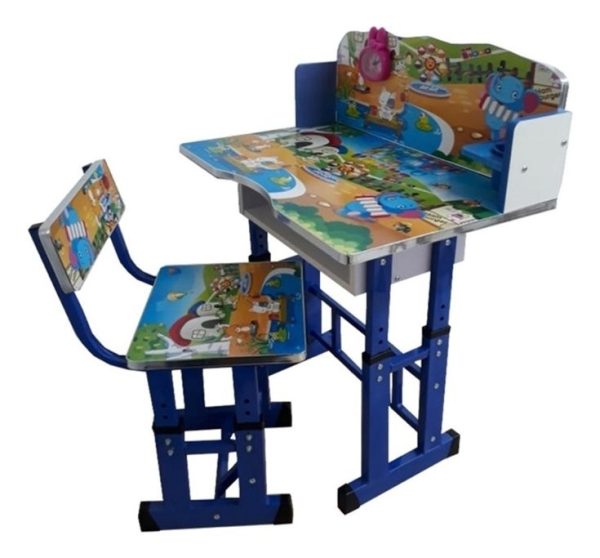 Kids Reading Table - Image 5